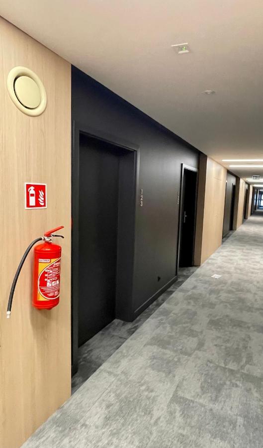 Plac Wolnosci 6 Contactless Check-In 24H Posen Exterior foto